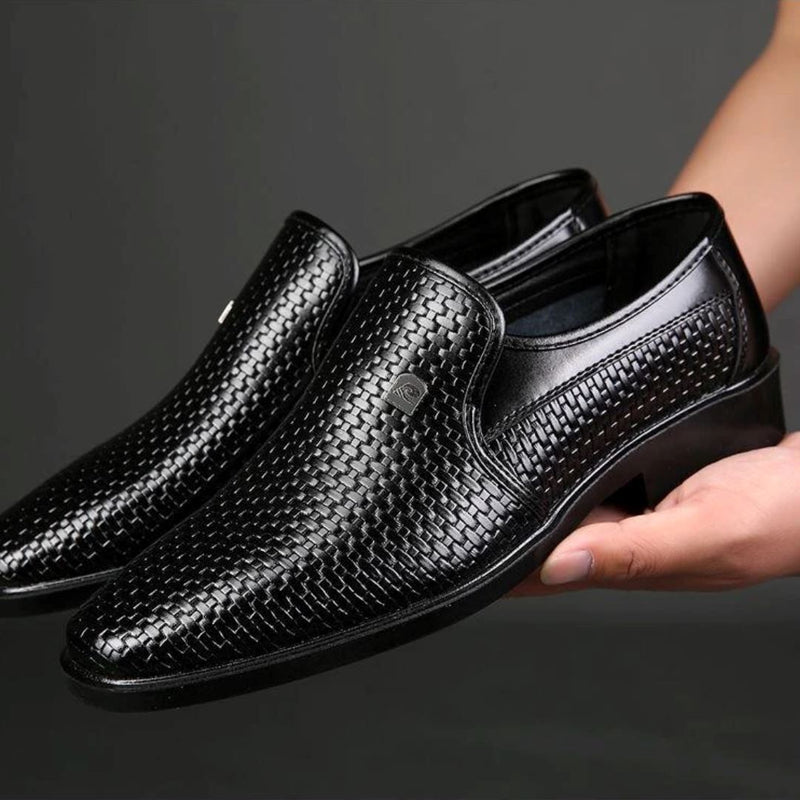 Sapato Masculino de Couro Monograma Sapato Masculino de Couro Monograma | GA Leveza Store 